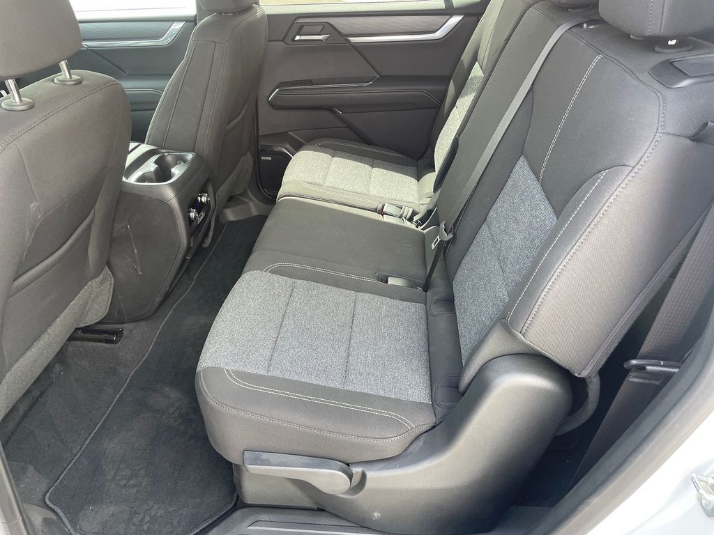 2025 GMC Acadia Elevation - Photo 10