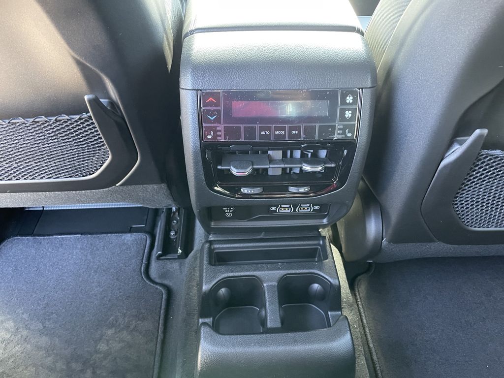 2025 Jeep Grand Cherokee L Limited - Photo 14