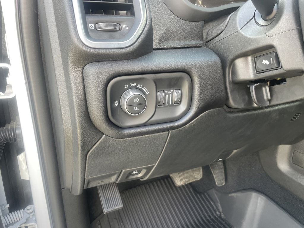 2025 RAM 2500 Laramie - Photo 18