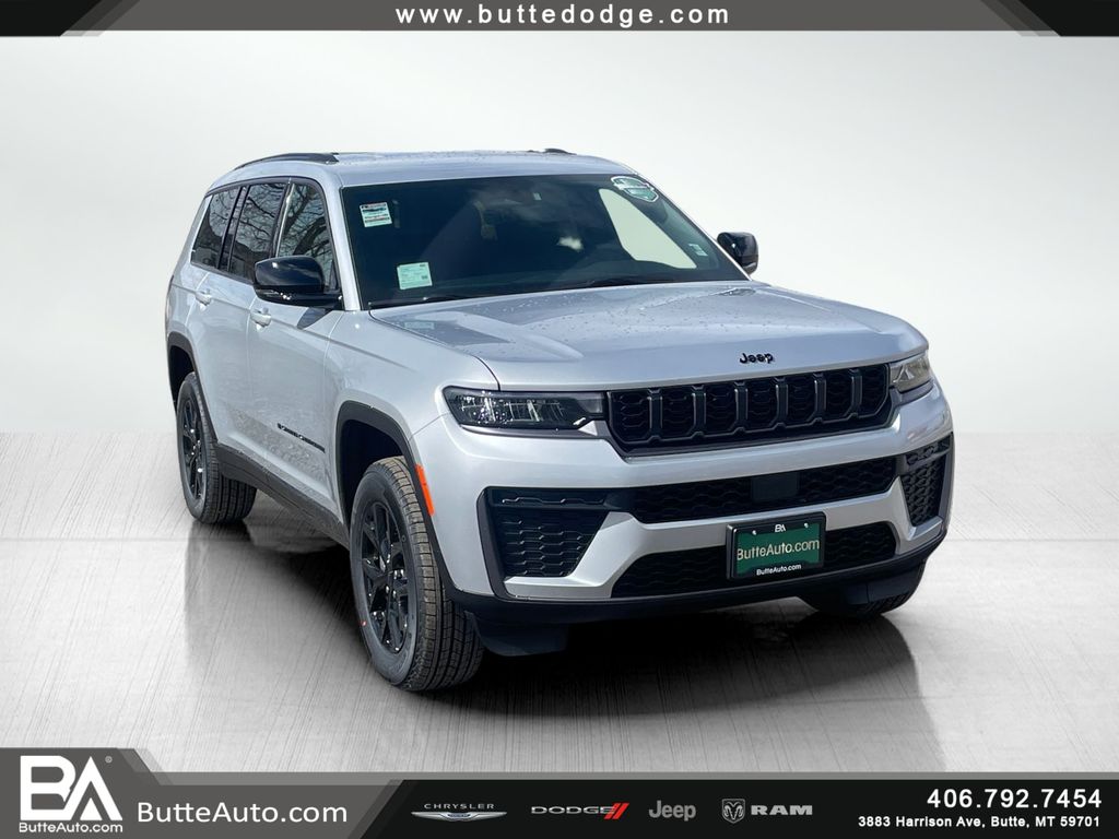 2026 Jeep Grand Cherokee L Laredo Altitude 4x4's photo