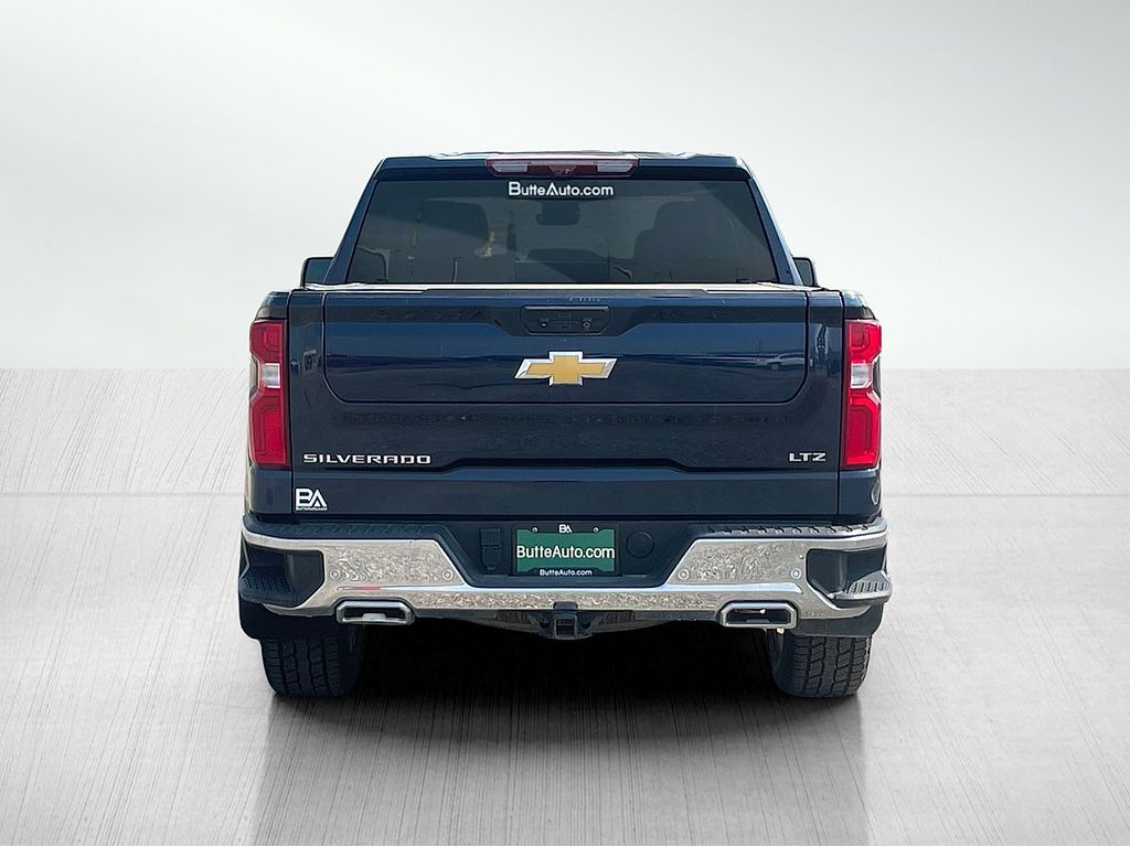 2022 Chevrolet Silverado 1500 LTZ photo 4