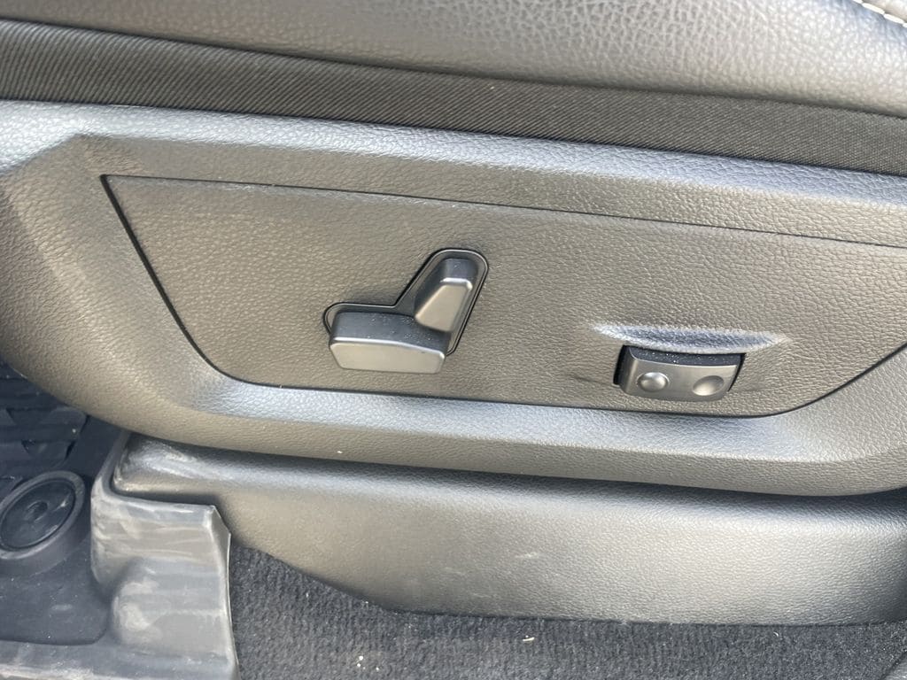 2025 RAM 2500 Laramie - Photo 17
