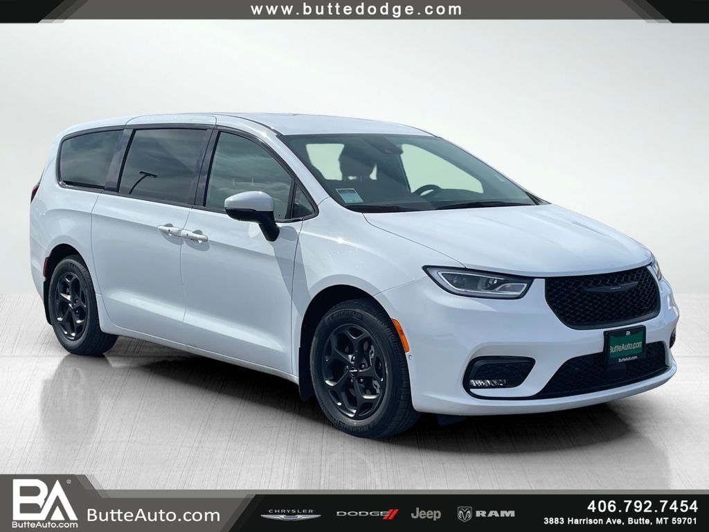 2023 Chrysler Pacifica Hybrid