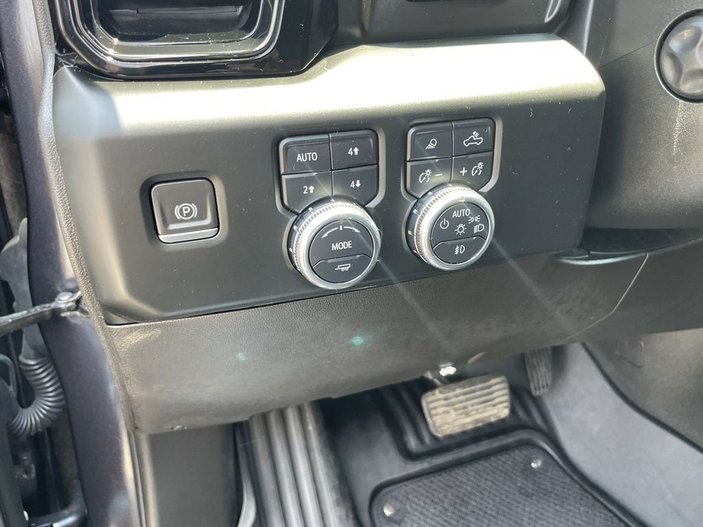 2024 GMC Sierra 1500 AT4 - Photo 19