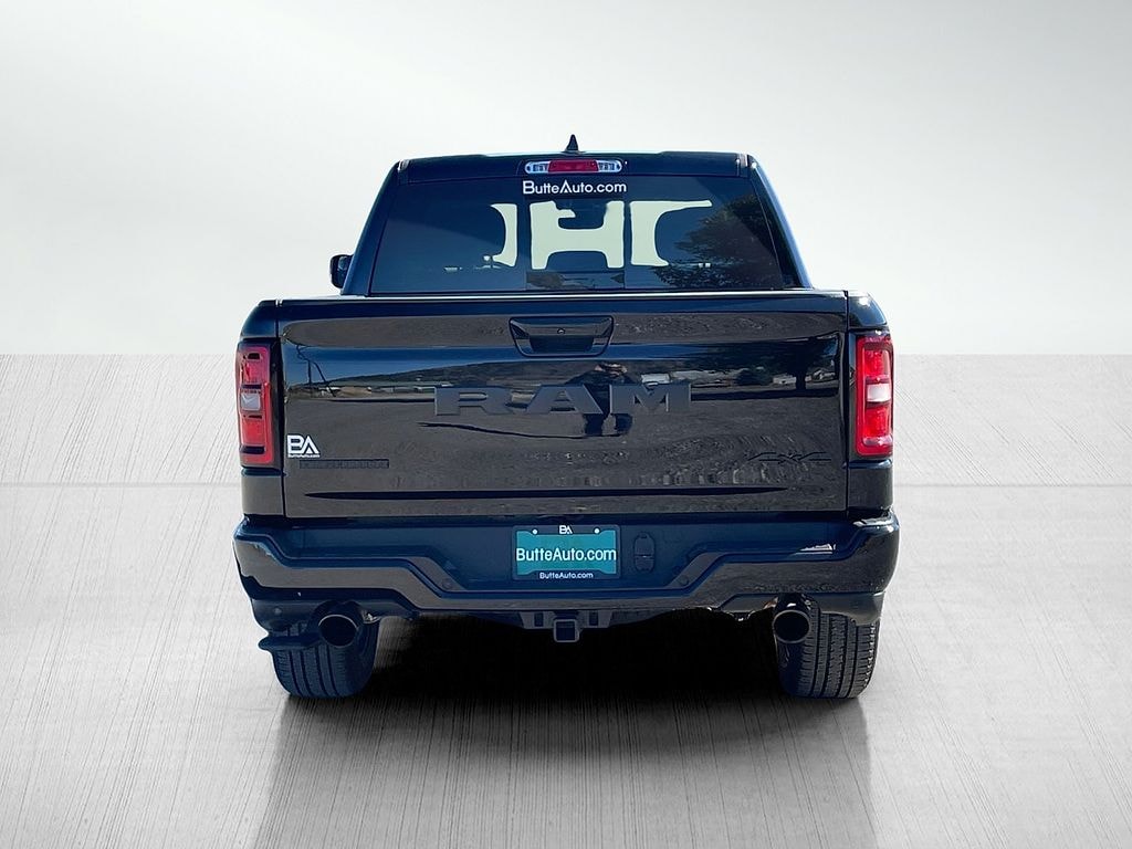 New 2025 Ram 1500 BIG HORN CREW CAB 4X4 5'7 BOX Pickup