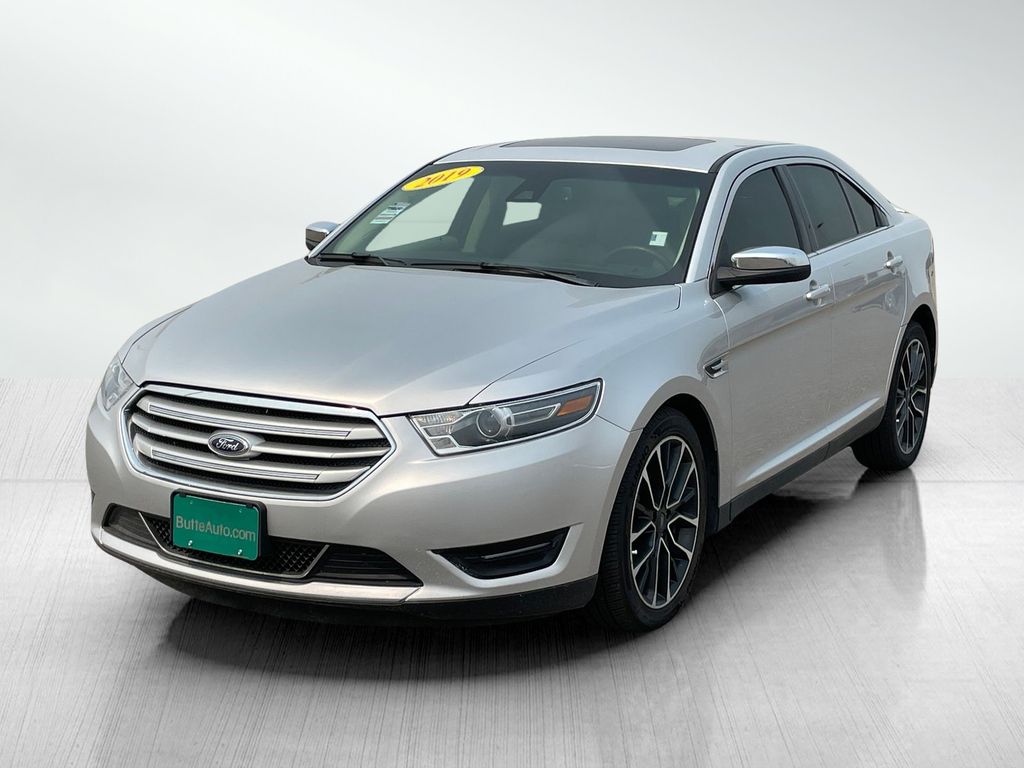 2019 Ford Taurus Limited - Photo 7