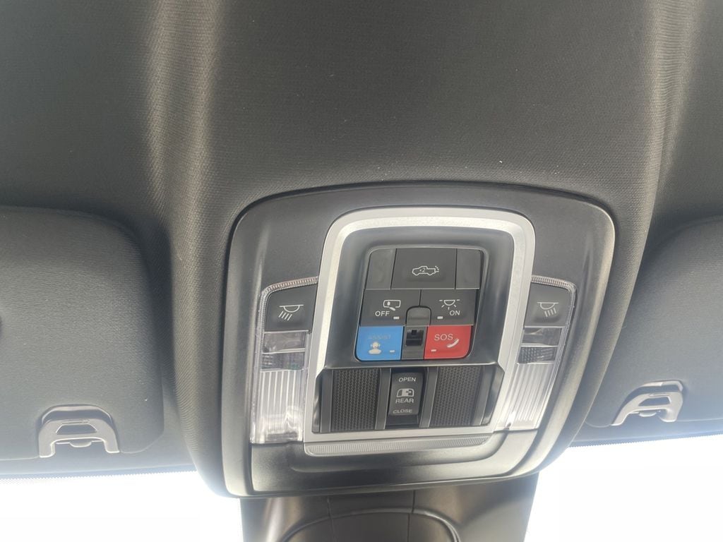 2025 RAM 2500 Laramie - Photo 24