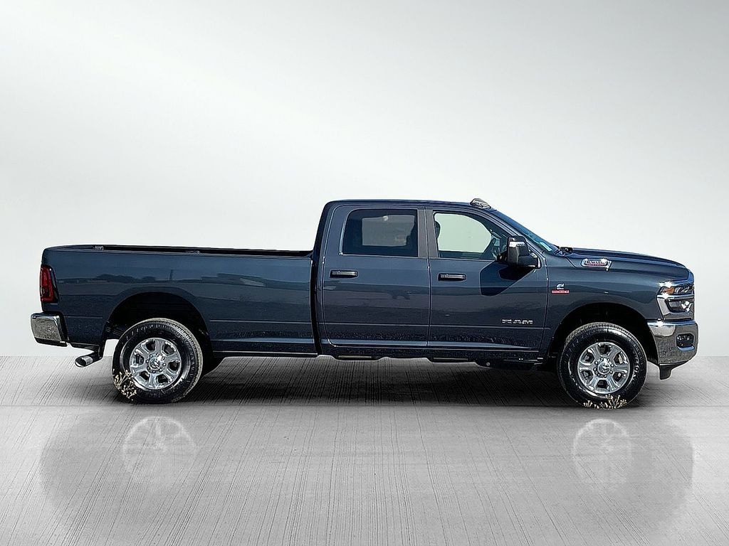 New 2026 Ram 3500 BIG HORN CREW CAB 4X4 8' BOX Pickup