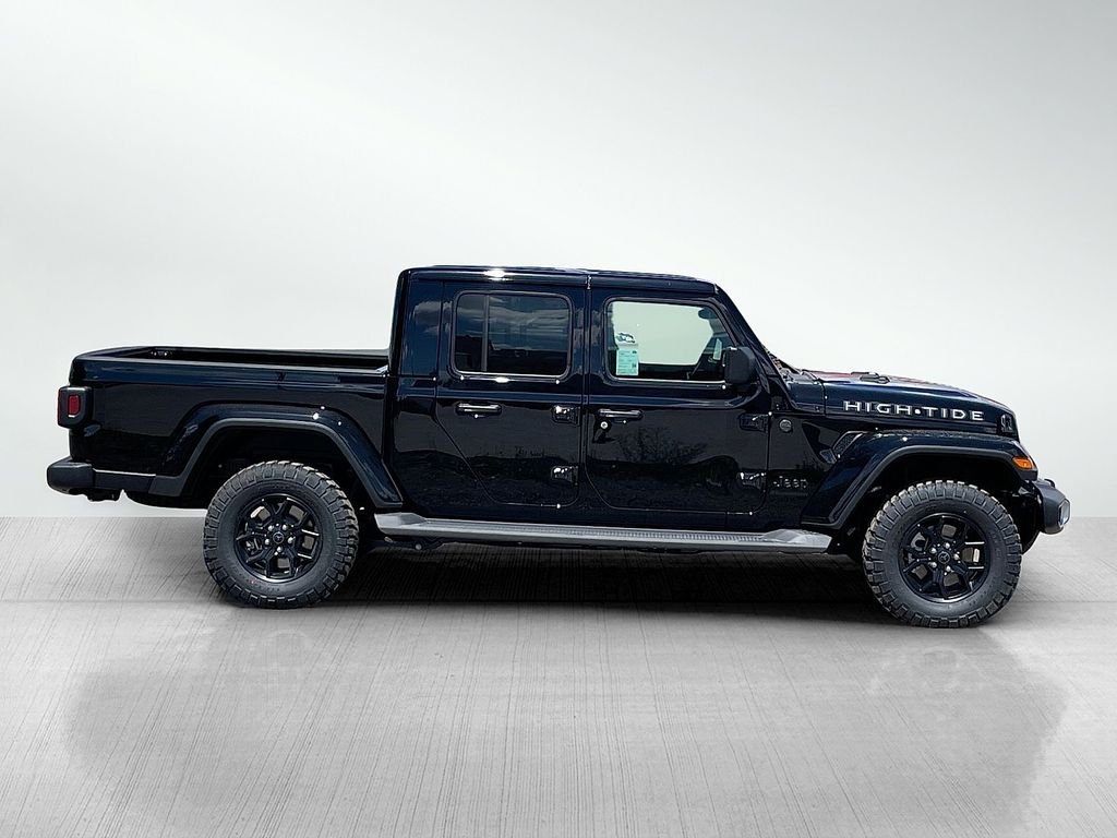 2025 Jeep Gladiator Sport photo 2