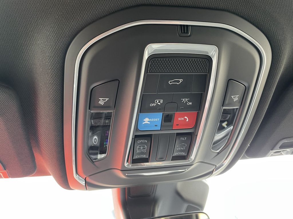 2025 Jeep Grand Cherokee L Altitude - Photo 25