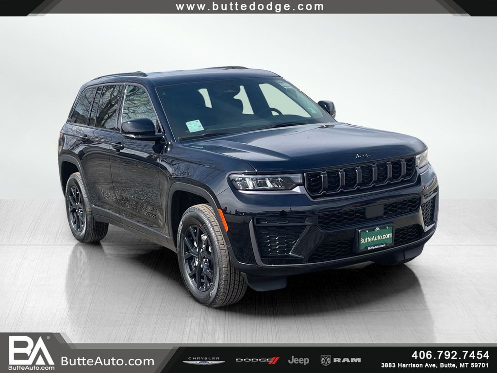 2026 Jeep Grand Cherokee Laredo Altitude 4x4's photo