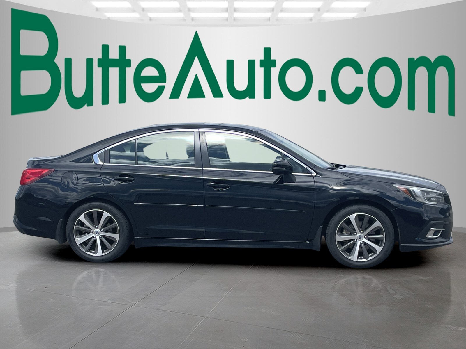 Used 2018 Subaru Legacy Limited with VIN 4S3BNEN6XJ3039599 for sale in Butte, MT