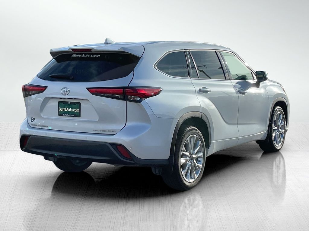 Used 2022 Toyota Highlander Limited SUV