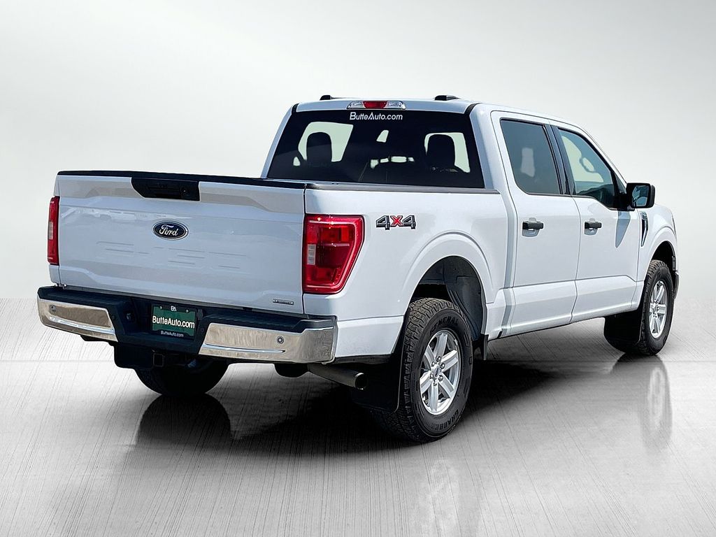 2023 Ford F-150 XLT photo 3