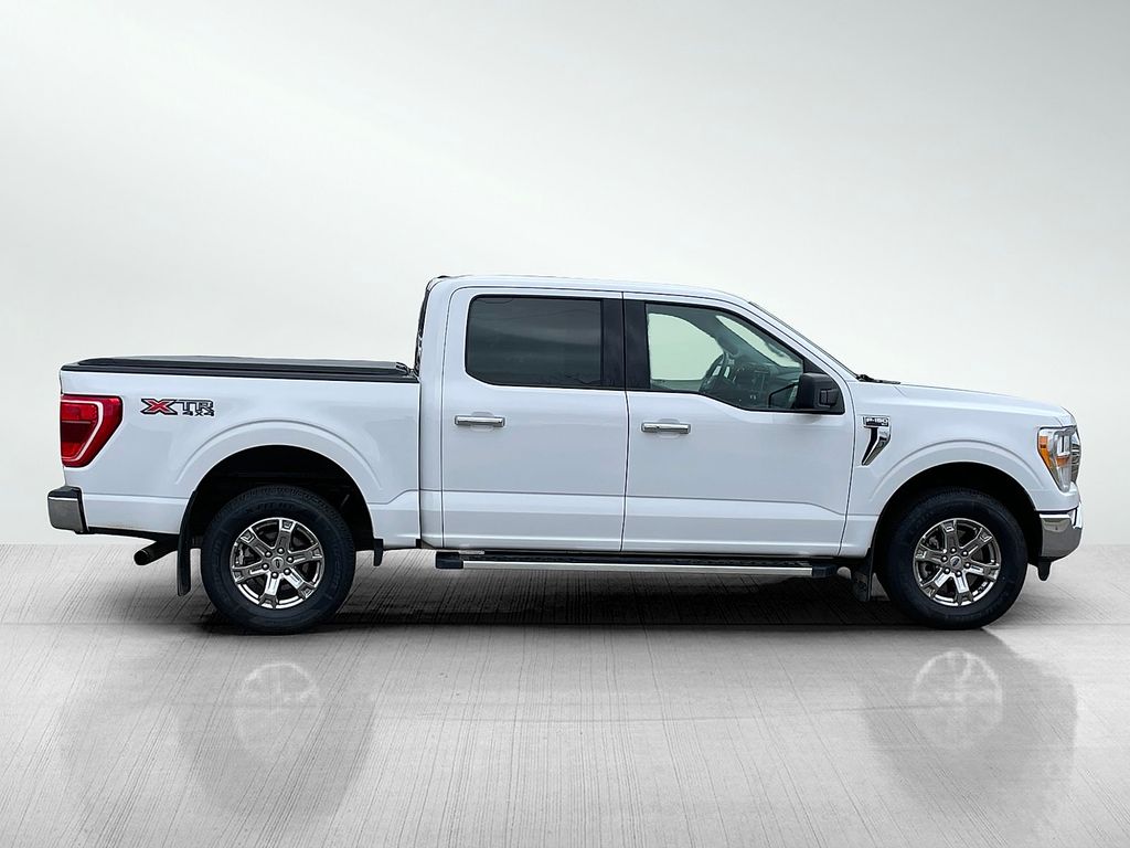 2022 Ford F-150 XLT photo 2