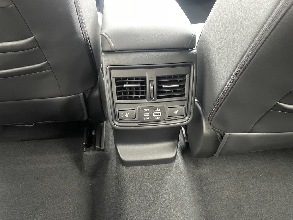 2026 Subaru Outback Touring XT - Photo 13