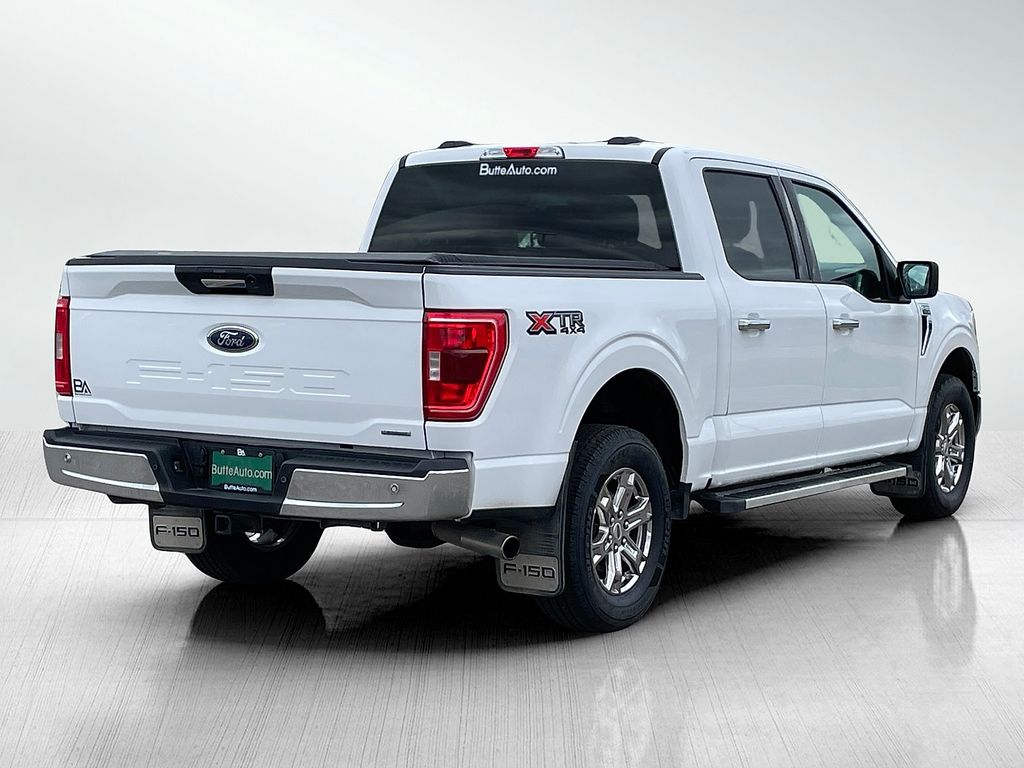 2022 Ford F-150 XLT photo 3