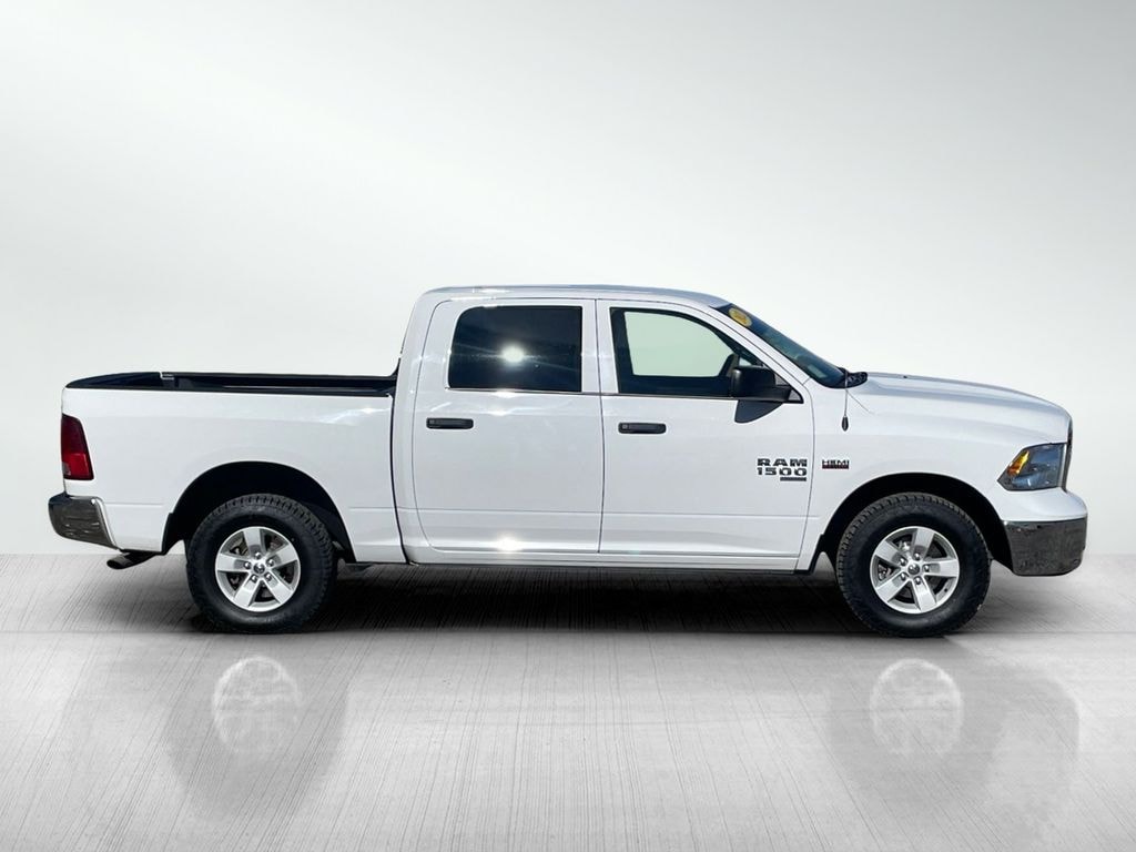 Used 2022 Ram 1500 Classic SLT Crew Cab