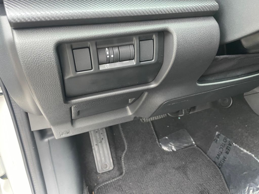 2026 Subaru Crosstrek Premium - Photo 18