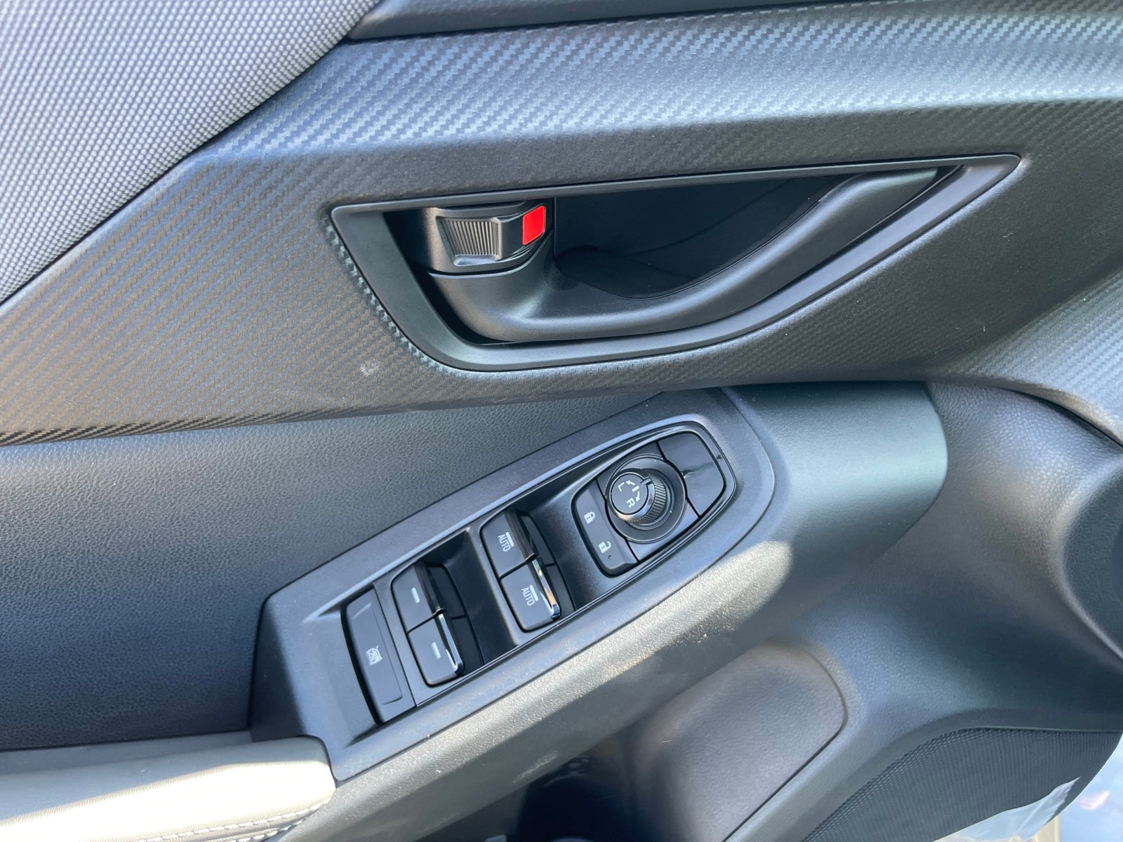 2026 Subaru Crosstrek Premium - Photo 16