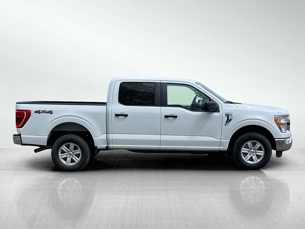 2022 Ford F-150 XLT photo 2