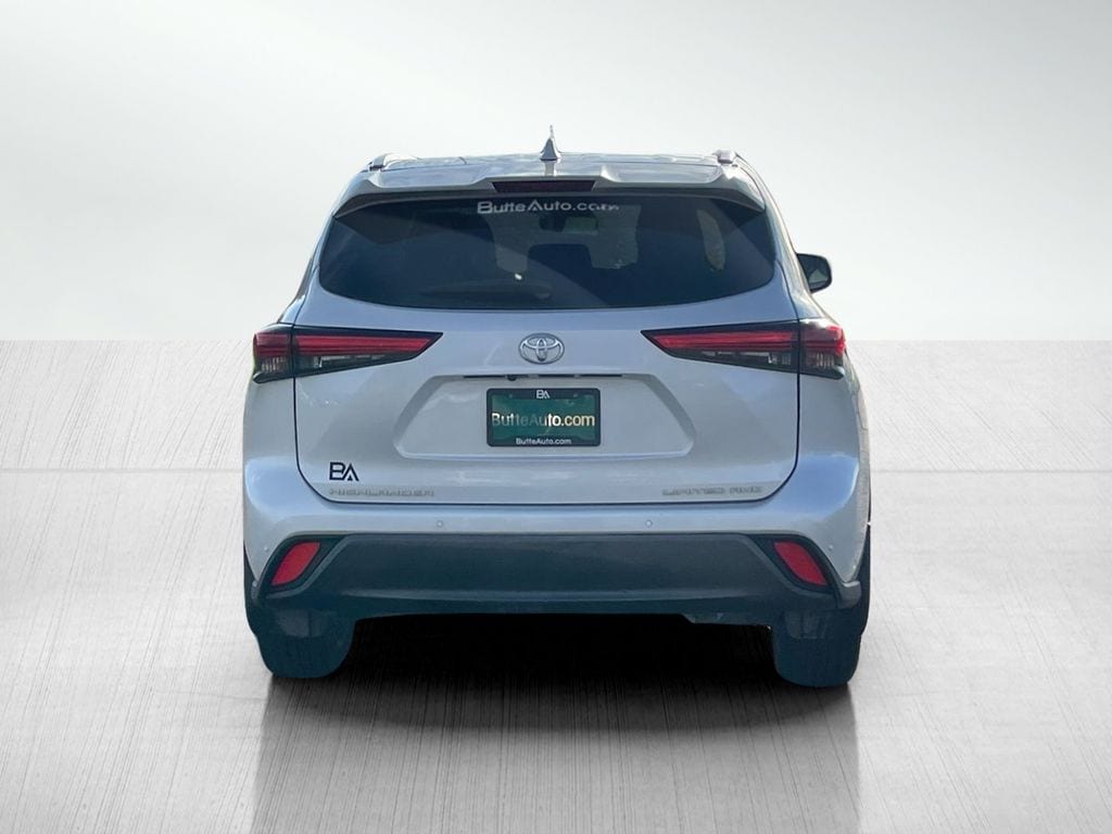 Used 2022 Toyota Highlander Limited SUV