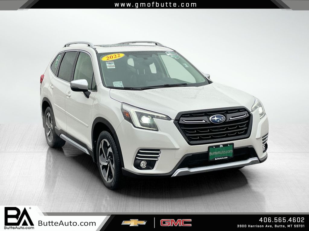 2022 Subaru Forester Touring's photo