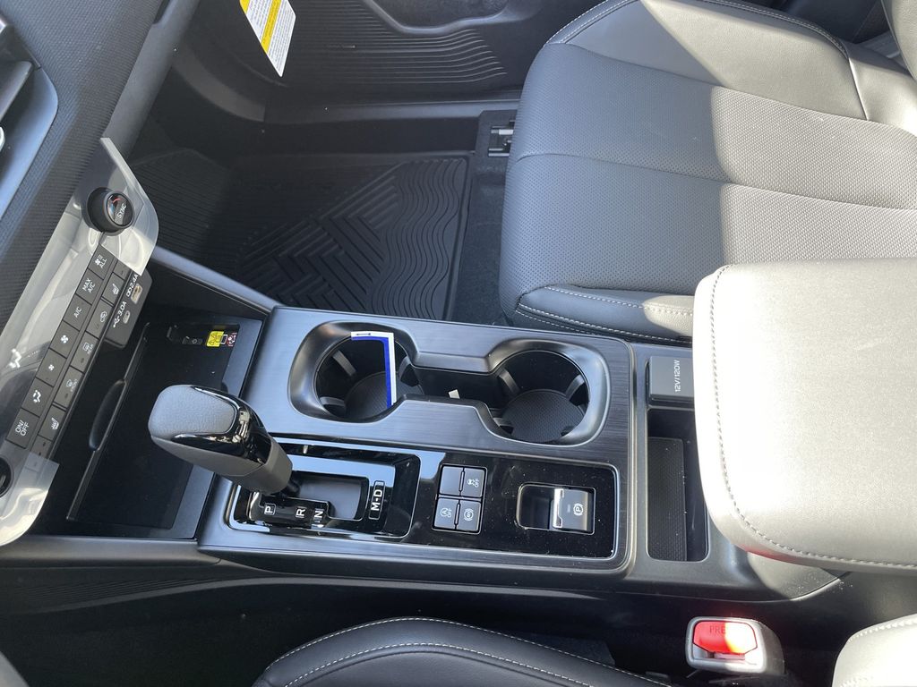 2026 Subaru Outback Limited - Photo 23