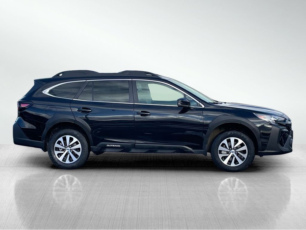 2024 Subaru Outback Premium photo 2