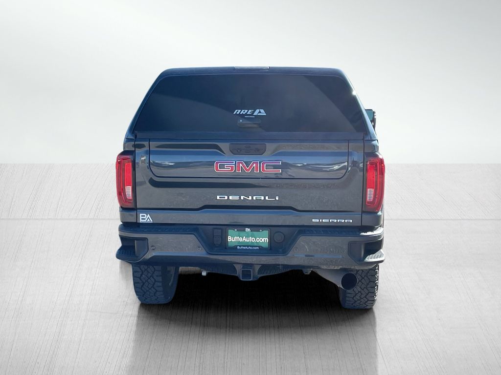 2022 Gmc Sierra 2500 HD Denali photo 2
