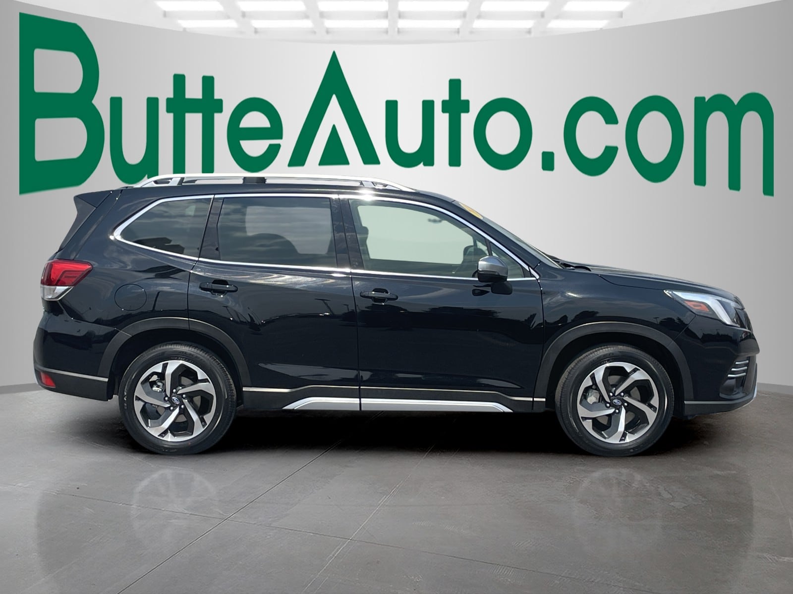 Used 2023 Subaru Forester Touring with VIN JF2SKARCXPH489476 for sale in Butte, MT