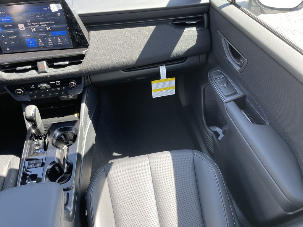 2026 Subaru Outback Limited - Photo 11