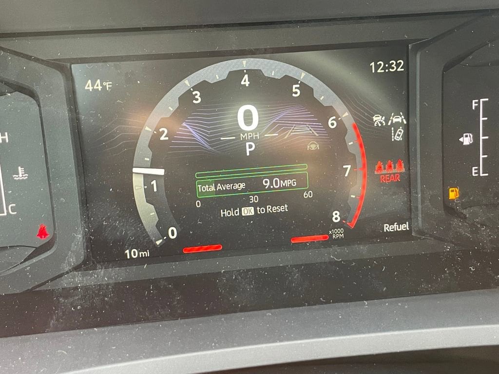 2026 Toyota Tacoma SR5 - Photo 20