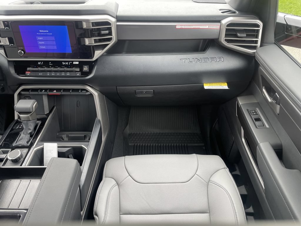2026 Toyota Tundra SR5 - Photo 12