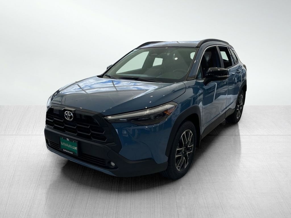 2026 Toyota Corolla Cross XLE - Photo 7