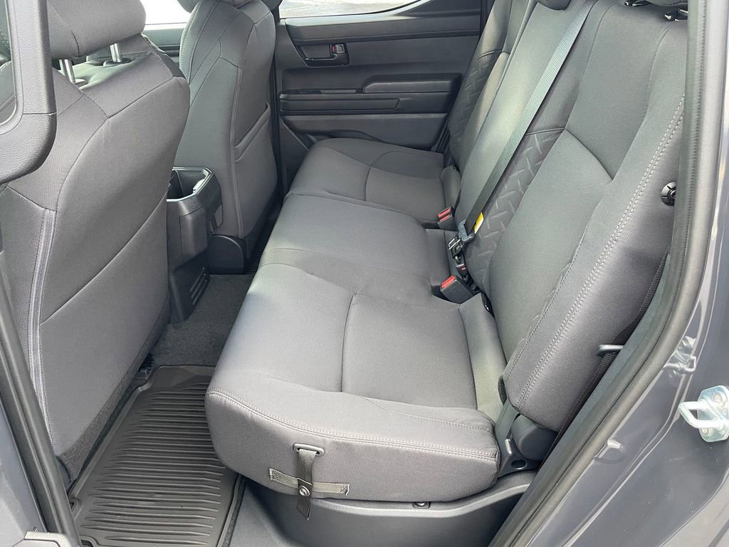 2026 Toyota Tacoma SR5 - Photo 10