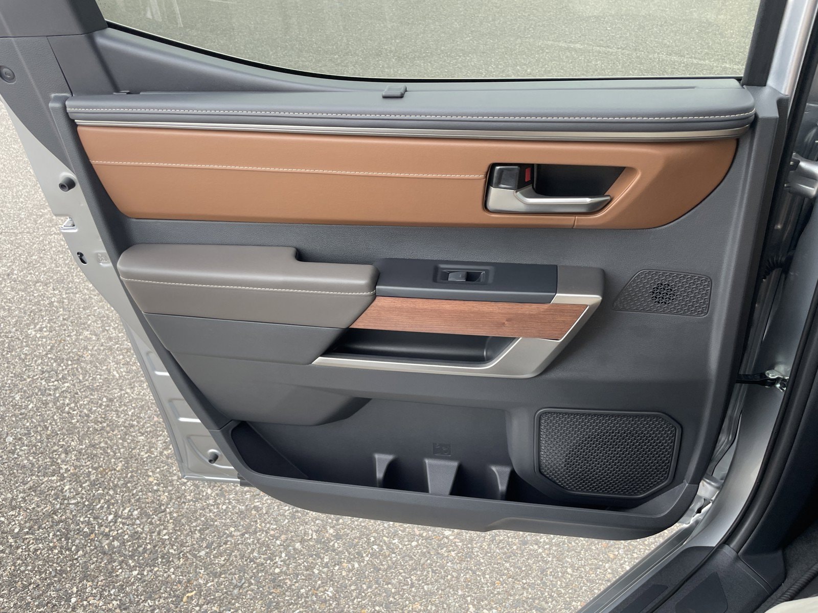 2026 Toyota Tundra 1794 Edition - Photo 15