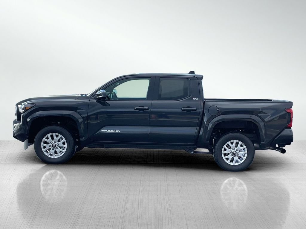 2026 Toyota Tacoma SR5 - Photo 6