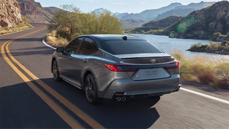 Toyota Camry Performance Features