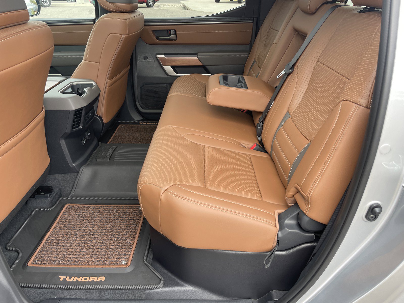 2026 Toyota Tundra 1794 Edition - Photo 11