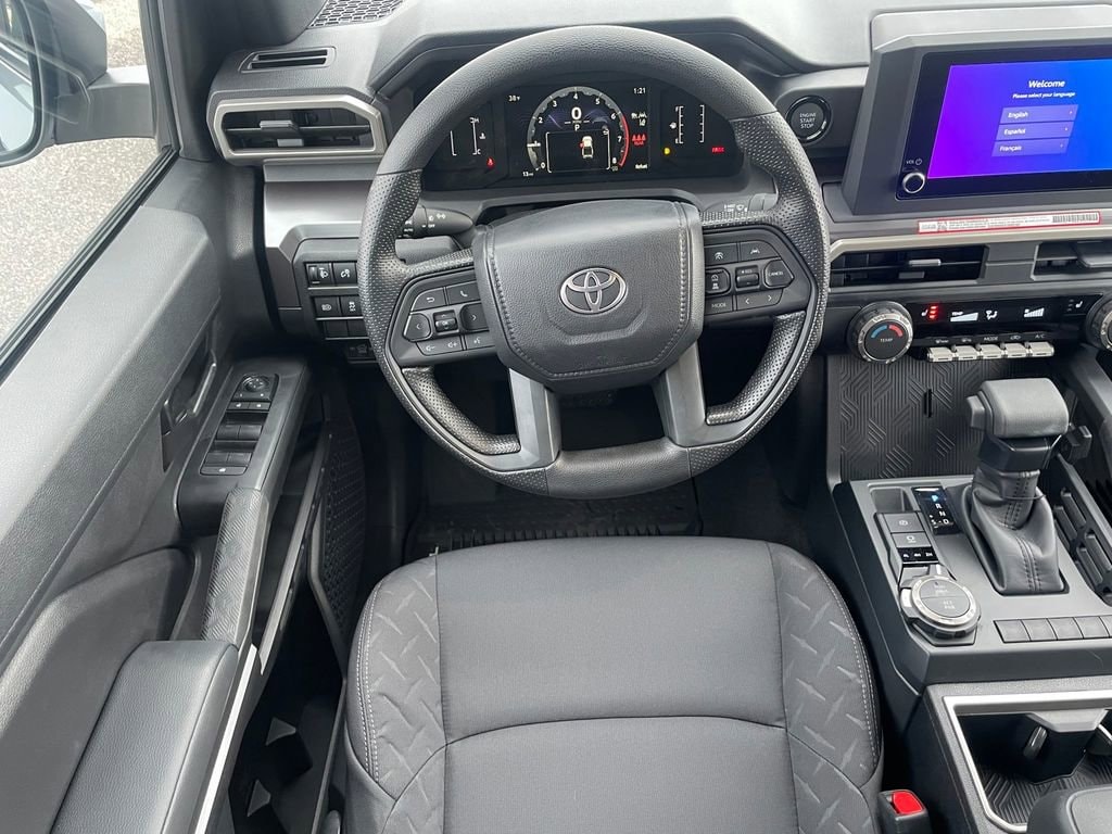 2026 Toyota Tacoma SR5 - Photo 12