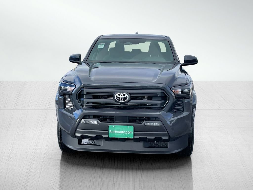 2026 Toyota Tacoma SR5 - Photo 8