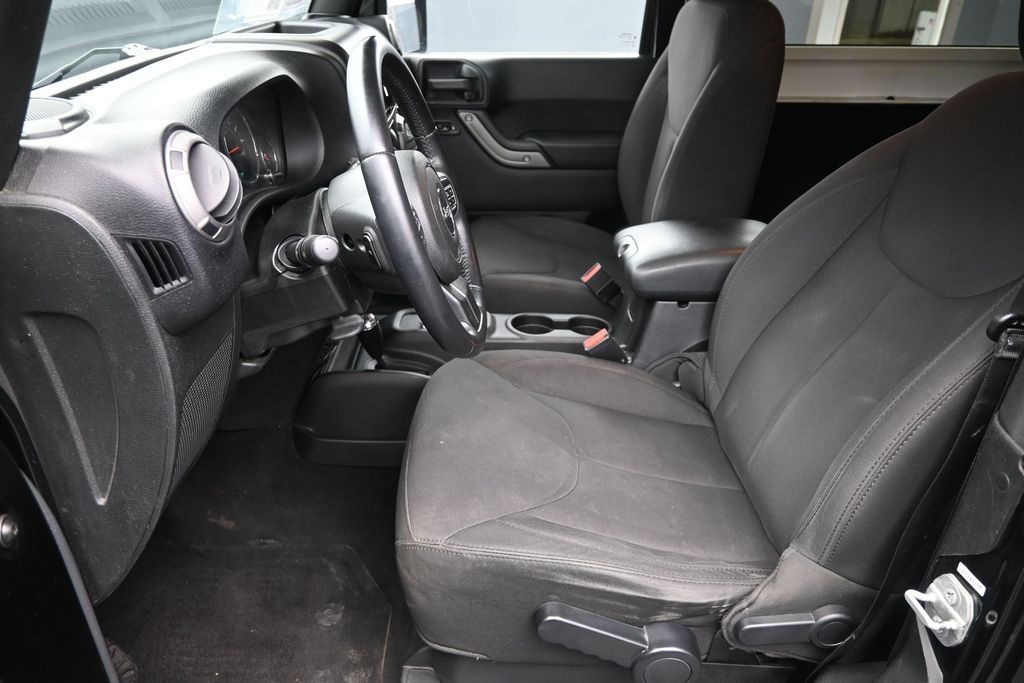 2015 Jeep Wrangler Sport - Photo 10