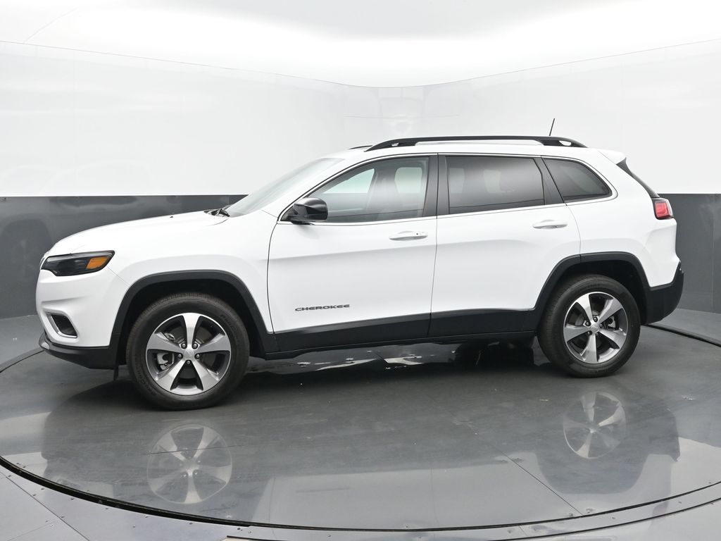 Used 2022 Jeep Cherokee Limited with VIN 1C4PJMDX7ND515877 for sale in Kokomo, IN
