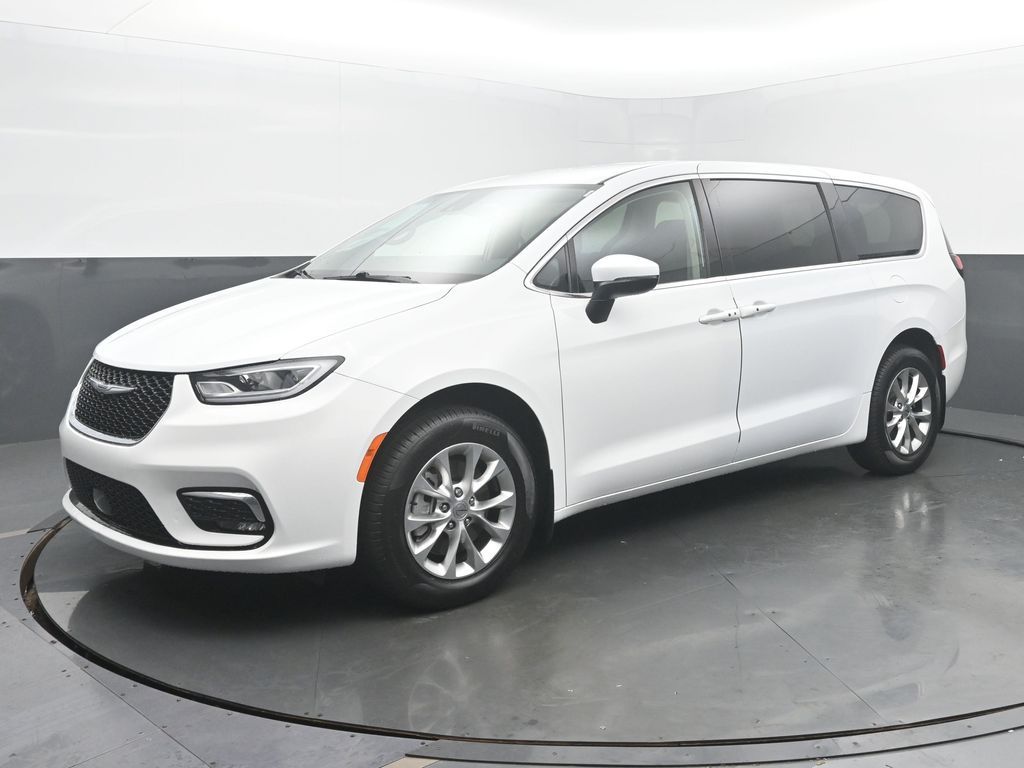 2023 Chrysler Pacifica