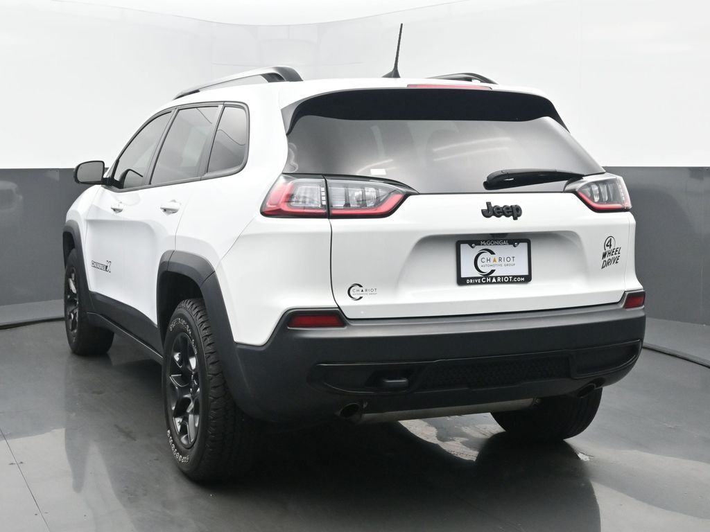 2022 Jeep Cherokee X photo 4