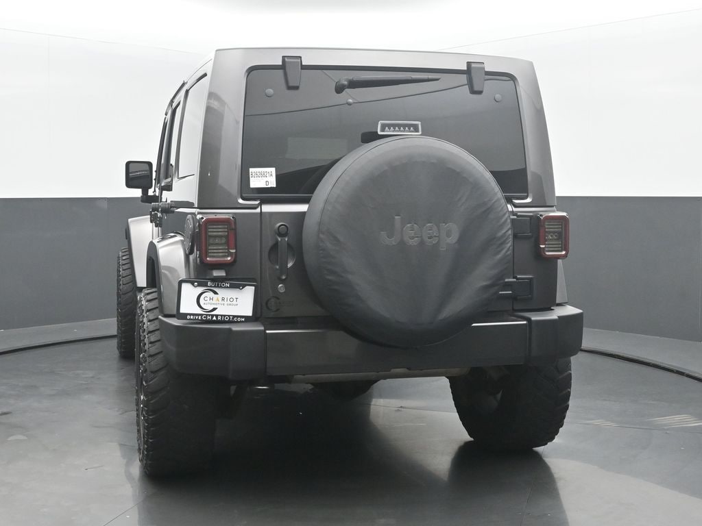 Used 2016 Jeep Wrangler Unlimited Sahara SUV