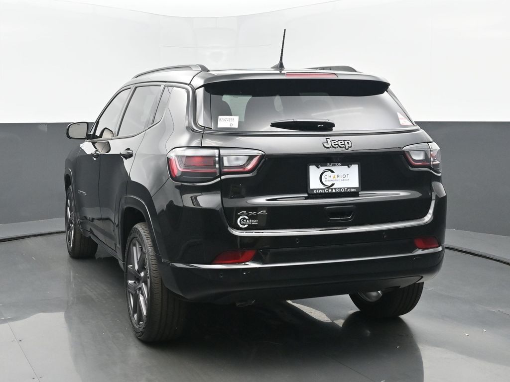 2025 Jeep Compass Limited photo 4