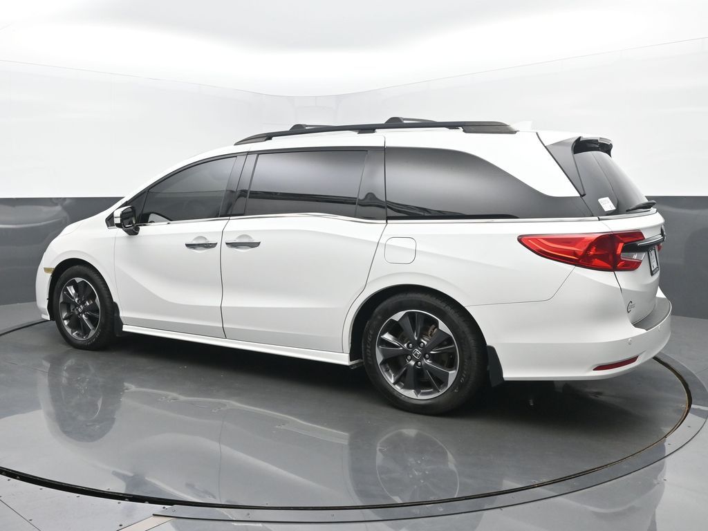 2021 Honda Odyssey Elite photo 3
