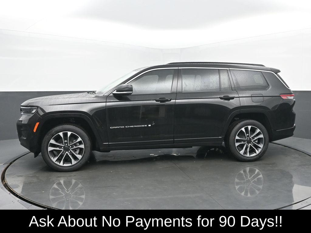 2025 Jeep Grand Cherokee Overland photo 2
